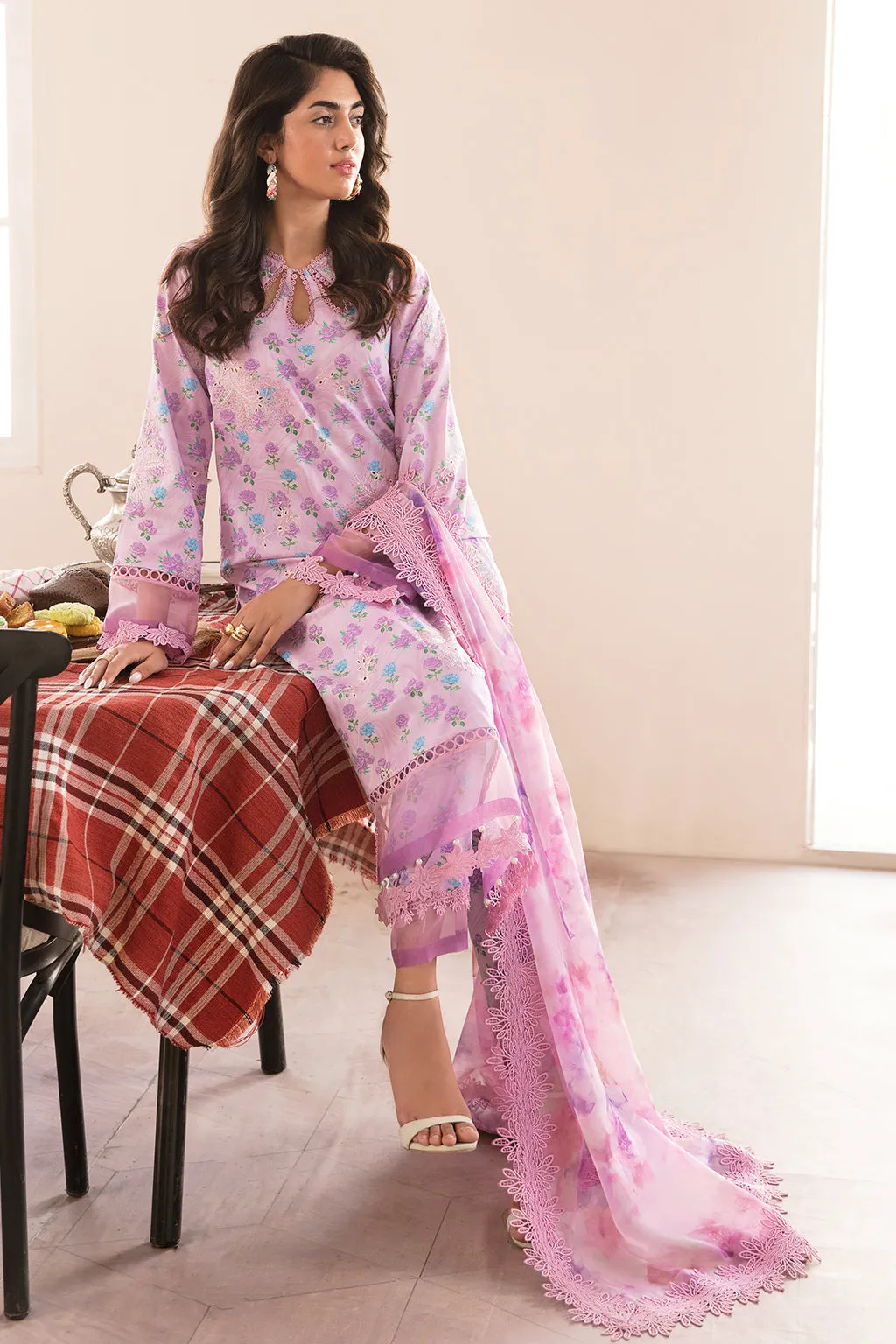 Afrozeh Printkari Lawn Collection – Blossom Bliss