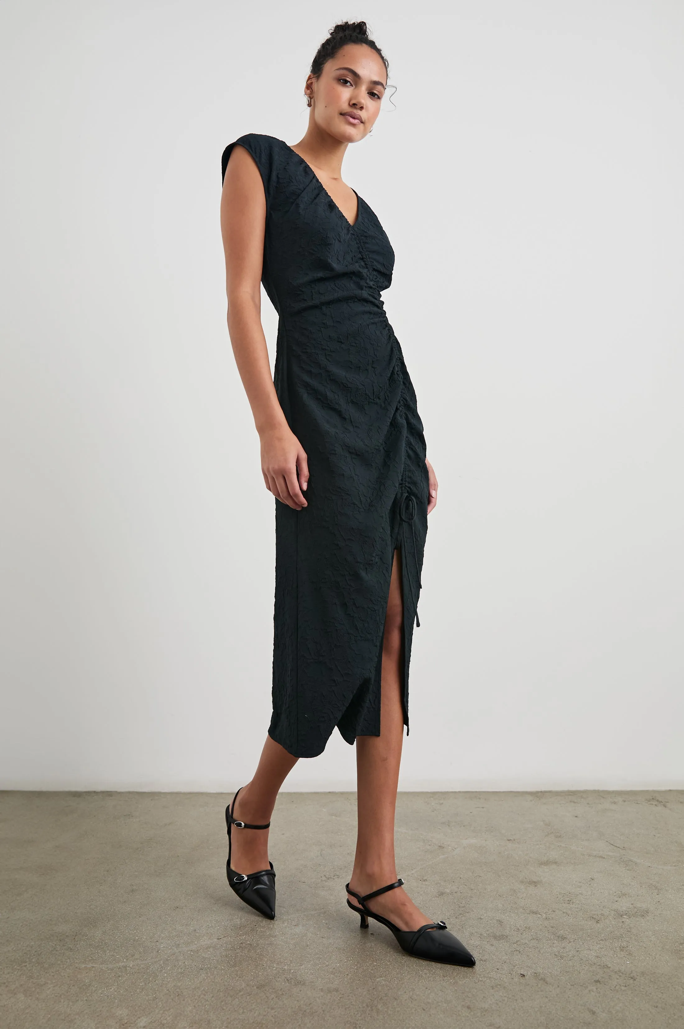 AUREN DRESS - BLACK JACQUARD