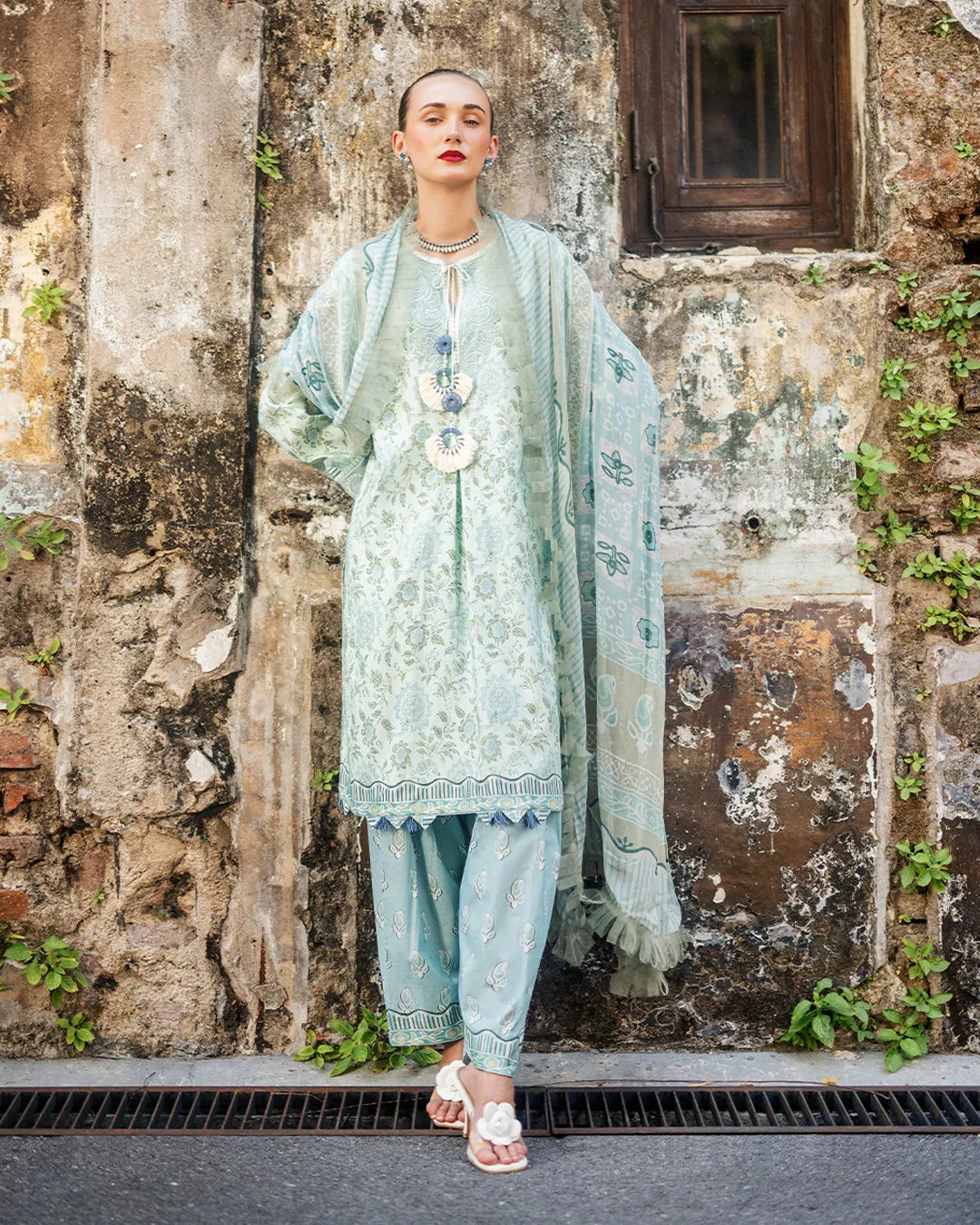 Roheenaz Taneez Block Print Lawn – Jasmin